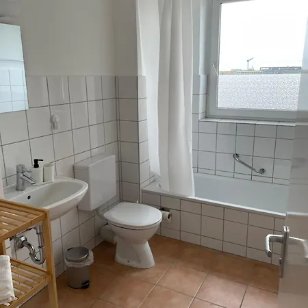 Wohnen Auf Zeit In Mainz, Grosse, Helle Wohnung, Uni Nah * Mainz