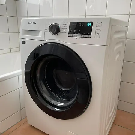 Wohnen Auf Zeit In Mainz, Grosse, Helle Wohnung, Uni Nah Mayence