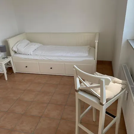 Lägenhet Wohnen Auf Zeit In Mainz, Grosse, Helle Wohnung, Uni Nah *