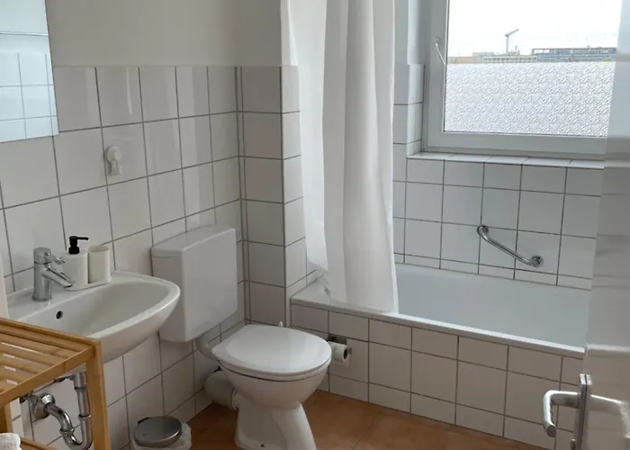 Wohnen Auf Zeit In Mainz, Grosse, Helle Wohnung, Uni Nah * Mainz