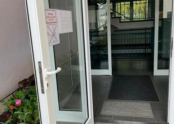 アパート Wohnen Auf Zeit In Mainz, Grosse, Helle Wohnung, Uni Nah マインツ