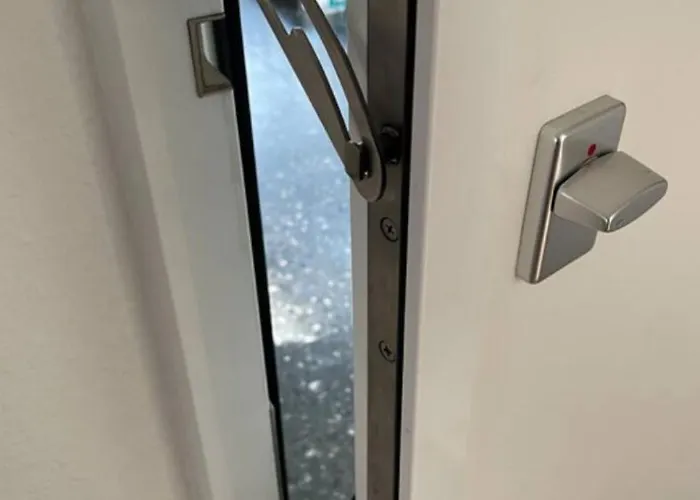 Wohnen Auf Zeit In Mainz, Grosse, Helle Wohnung, Uni Nah Apartment *