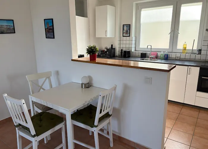 Apartment Wohnen Auf Zeit In Mainz, Grosse, Helle Wohnung, Uni Nah Mainz