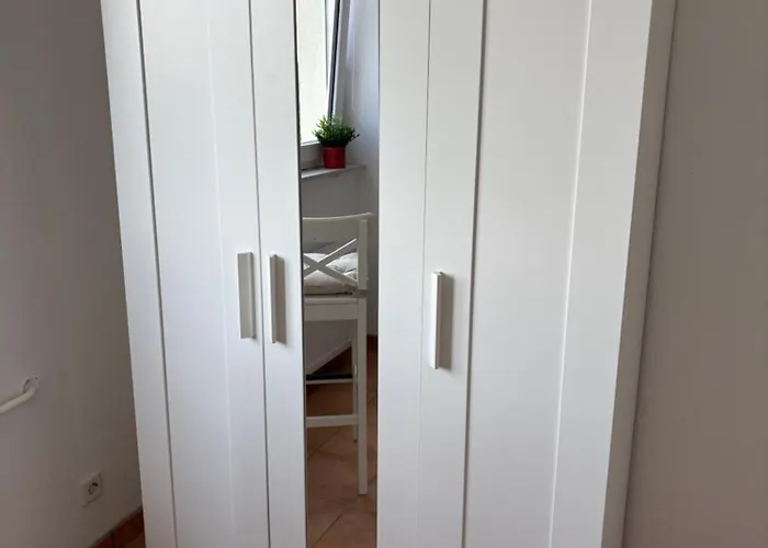 Apartment Wohnen Auf Zeit In Mainz, Grosse, Helle Wohnung, Uni Nah *